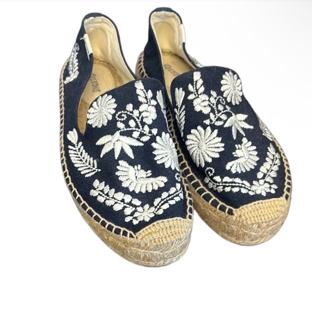 Nordstrom Embroidered Navy Espadrille Slip-Ons
